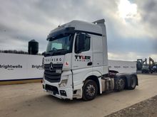 Image of MERCEDES-BENZ Actros 2545 6x2 Mid Lift Tractor Unit