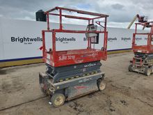 Image of SkyJack SJ III - 3219 Scissor Lift