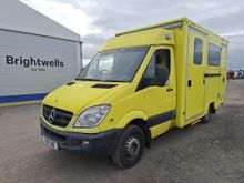 Image of MERCEDES-BENZ SPRINTER 519 CDI Ambulance