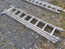 Image of Triple Extending Ladder