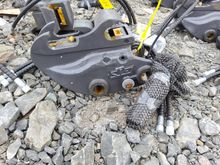 Image of Hitch 35mm Pins, 110mm Ears, 150mm Centres