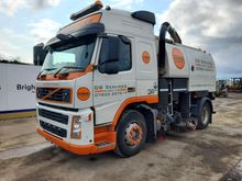 Image of VOLVO FM Globetrotter Sweeper Lorry