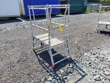 Image of Folding Alloy Work Podium