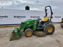 Image of John Deere 2520 HST Compact Tractor