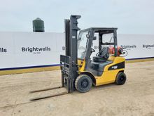 Image of CAT FG20N Gas Forklift