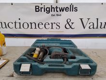 Image of Makita HR3210C Hammer Drill