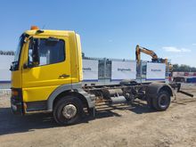 Image of Mercedes 815 Chassis Cab