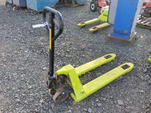 Image of 2.2T Pallet Truck