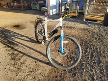 Image of Carrera Bicycle Frame No: Frame Size: 22"| Wheel Size: 27.5"