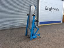 Image of Genie SLA20 Material Lift