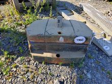 Image of John Deere 900kg Weight Block