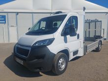 Image of PEUGEOT BOXER 335 BLUEHDI Plant and Go Beavertail