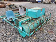 Image of Brinkman Sit On Planter