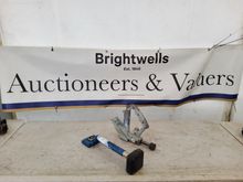 Image of Makita 1x Carpet Tool + Mannual Porta-Nailer Nail Gun