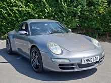 Image of 2005 Porsche 911 Carrera 4 (997)