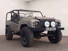 Image of 2000 Land Rover (Bowler) Tomcat