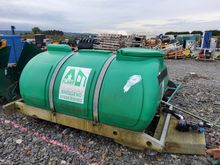 Image of Static 2,250L Water Bowser