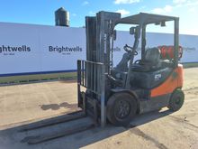 Image of Doosan G551-5 Fork Lift