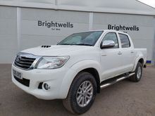 Image of TOYOTA HILUX INVINCIBLE D-4D 4X4 Light 4X4 Utility