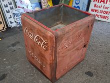 Image of 1950 Coca-Cola Cool Box