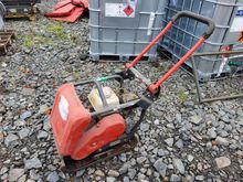 Image of Belle 16" Petrol Compaction Plate