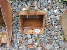 Image of KX71 Bucket 18"