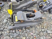 Image of Hitch 45mm Pins 145mm Ears, 265mm Centres