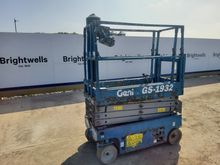 Image of Genie GS-1932 Scissor Lift