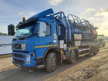 Image of VOLVO FM 400 8x4 Tanker Lorry