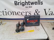 Image of 2x Makita Cordless Angle Grinders & 1x Bosch Angle Grinder