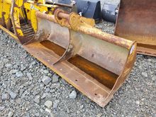 Image of Digging Bucket 6ft Wide, 65mm Pins, 225mm Ears & 415mm Centres