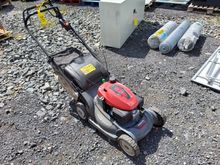 Image of Honda HRH 476 Pedestrian Mower