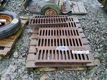 Image of 11x 2ft 6 x 9 Inch Cast Iron Gullies