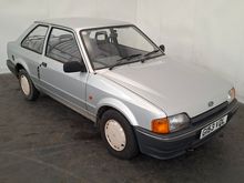 Image of 1989 Ford Escort (Bonus)