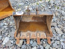 Image of JCB 25" Mini Digger Bucket