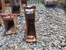Image of 8T Takeuchi TB180 Bucket 28cm