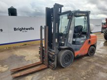 Image of Toyota 02-8FGJF35 Gas Forklift