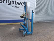 Image of Genie SLA20 Material Lift