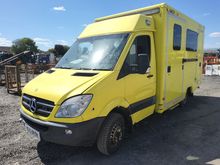 Image of MERCEDES-BENZ SPRINTER 516 CDI Ambulance
