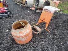 Image of Belle Minimix 150 110v Electric Cement Mixer Body & Barrel