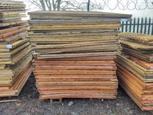 Image of 1 x Pallet of 5' Fencing Panels & Trellis