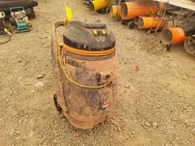 Image of V-TUF XR11000 Wet/Dry Vacuumn Cleaner