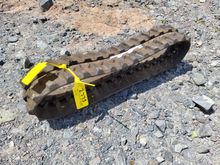 Image of 180 x 67 x 37 Rubber Track