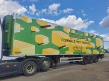 Image of CHEREAU C04 Tri Axle Refridgerated Artic Trailer