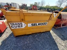 Image of Western Fuel Cube 2000 Hand Pump 2005