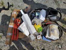 Image of Pallet of Ransomes & John Deere Parts