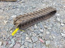 Image of 180 x 72 x 31 Rubber Track