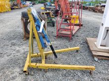 Image of Engine Lift