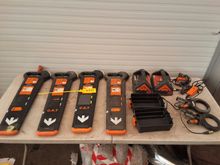 Image of 4x Cats & 2x Gennys & Associated Connectors