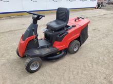Image of Mountfield 827H Ride on Mower
